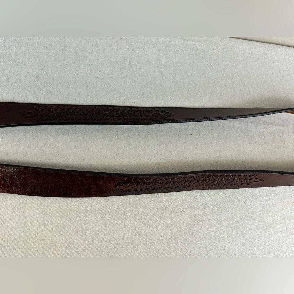 Vintage Brown Leather Belt with Brass Buckle Braided Accent Size 36/38 Mens